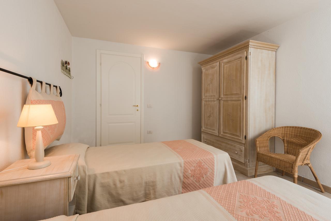Apartment In S'Abba E Sa Pedra With Pool Golfo Aranci Exterior foto